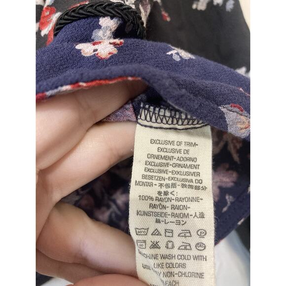 Free People Floral Blouse Way The World Turns Top Naxy Tie Bust Size Small - Picture 5 of 5